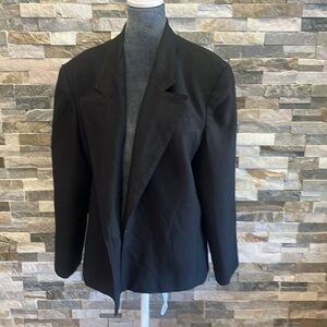 Carriage Court Black Blazer